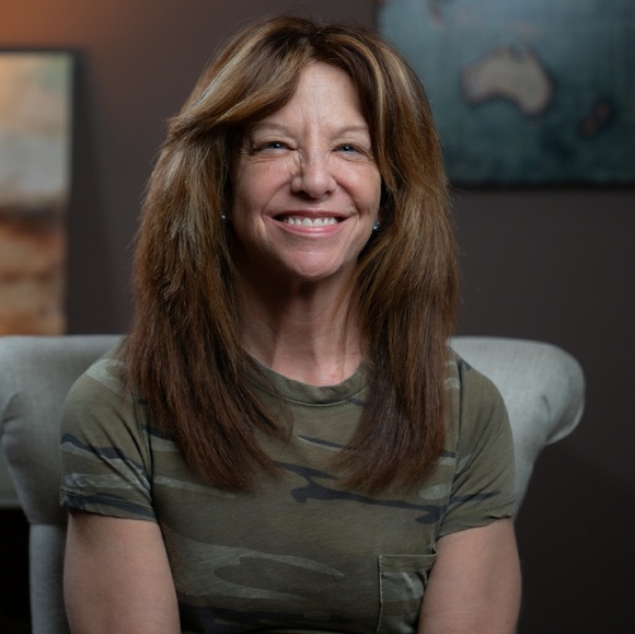 Meet your Posher, Audrey - Picture 1 of 1